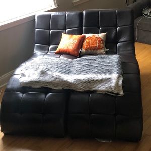 2 piece lounge chairs